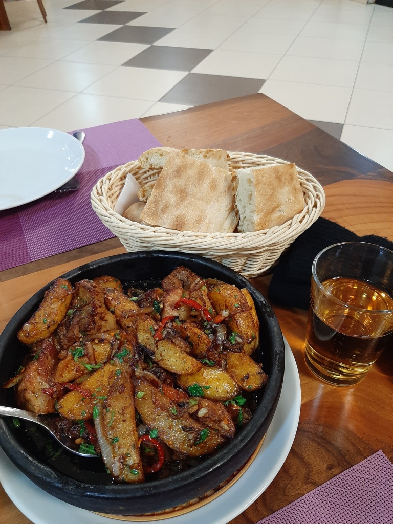 georgian food ojakhuri pork and potatoes