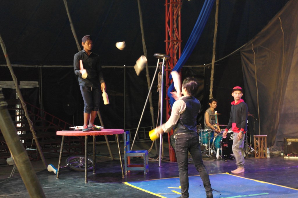 circus school battambang